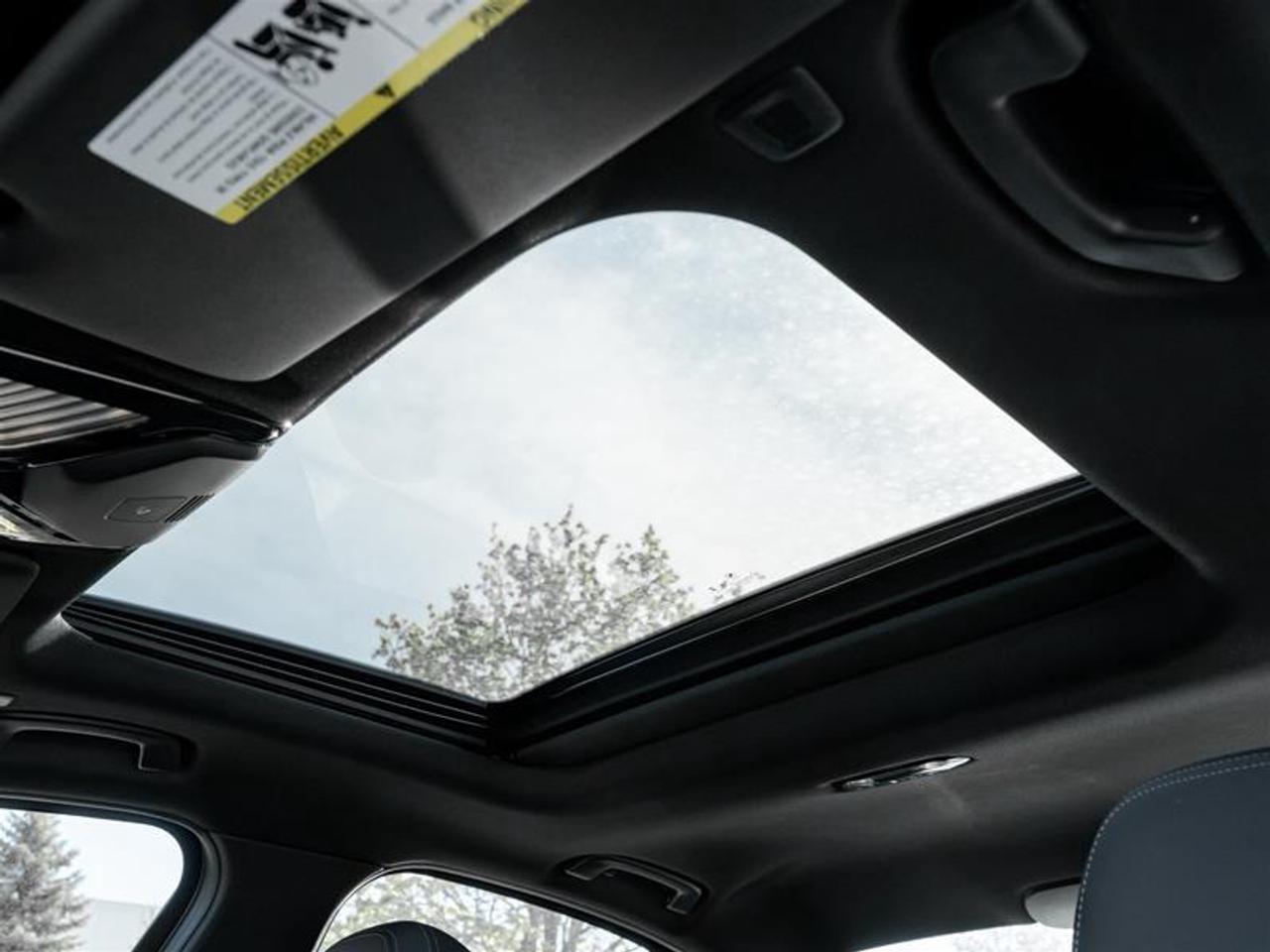 2026 BMW 330 i xDrive 4dr All-Wheel Drive Sedan Photo