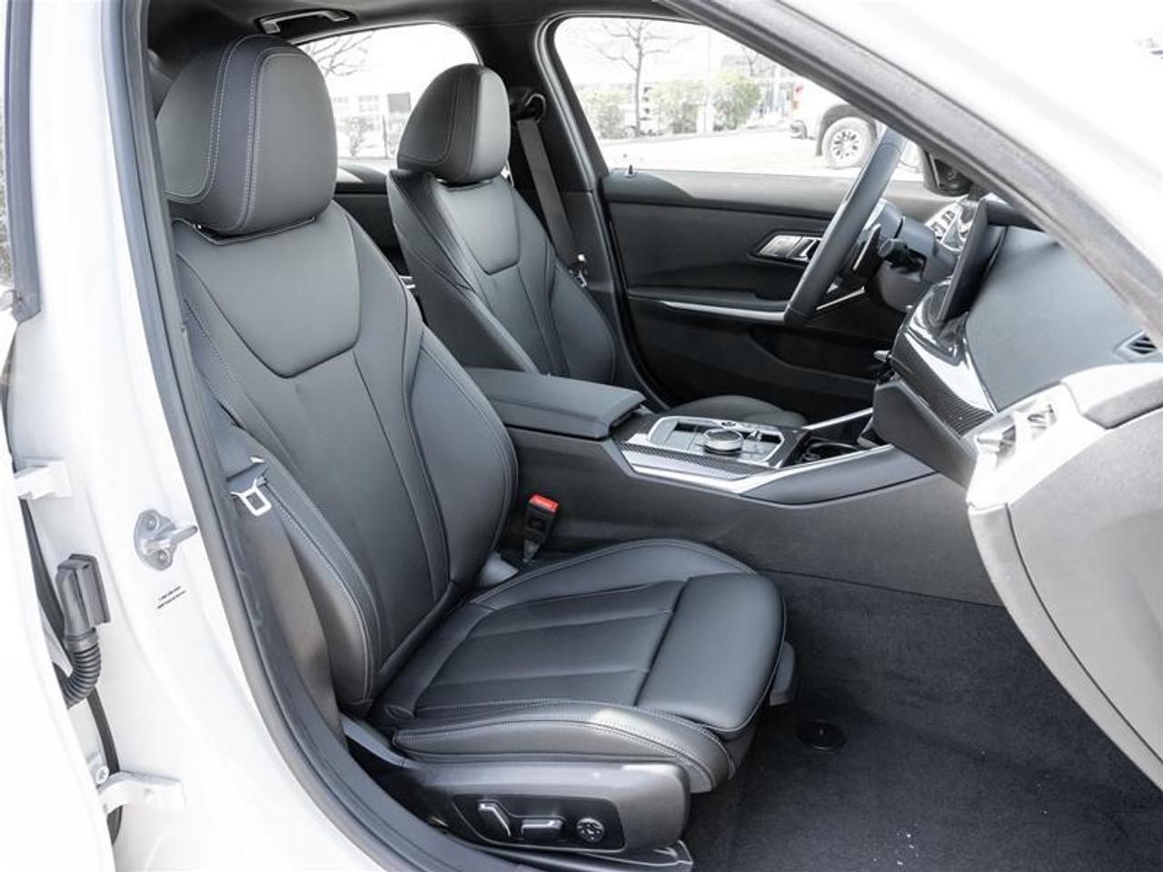 2026 BMW 330 i xDrive 4dr All-Wheel Drive Sedan Photo