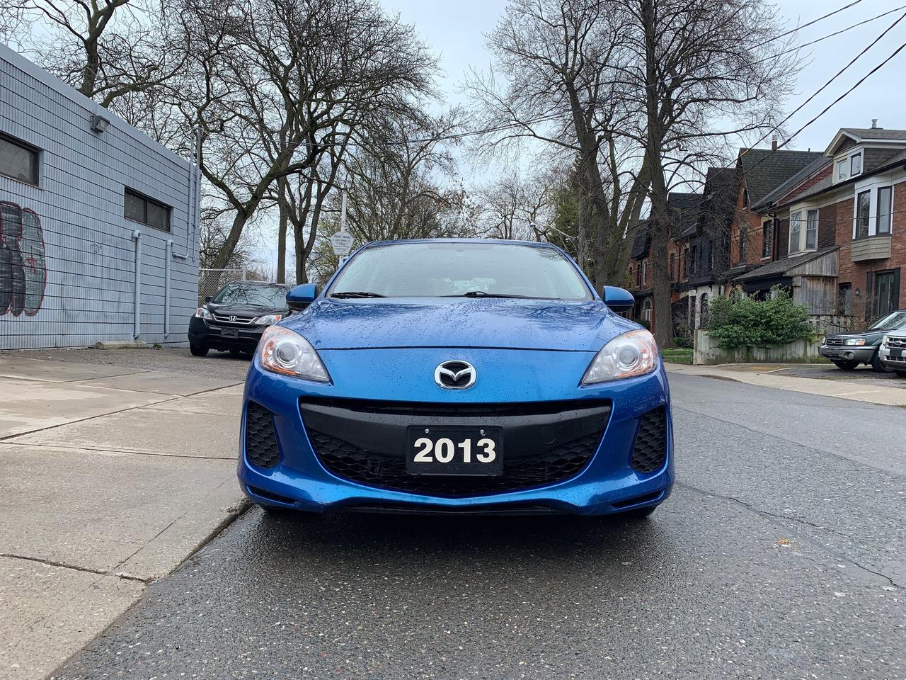 2013 Mazda MAZDA3 4dr HB Sport Auto GX Photo