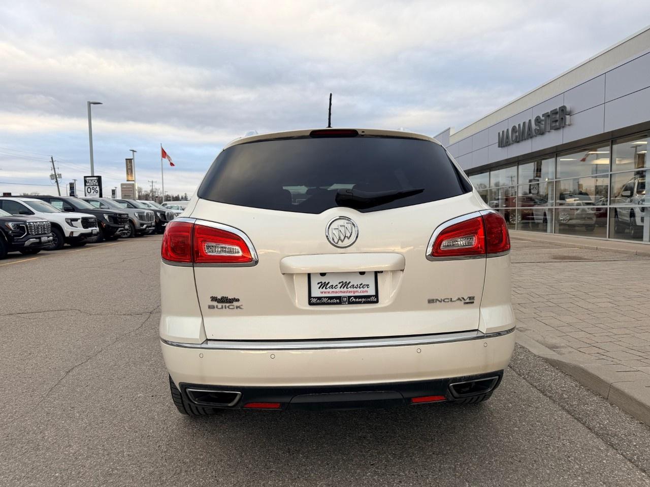 2015 Buick Enclave AWD 4dr Leather Photo4
