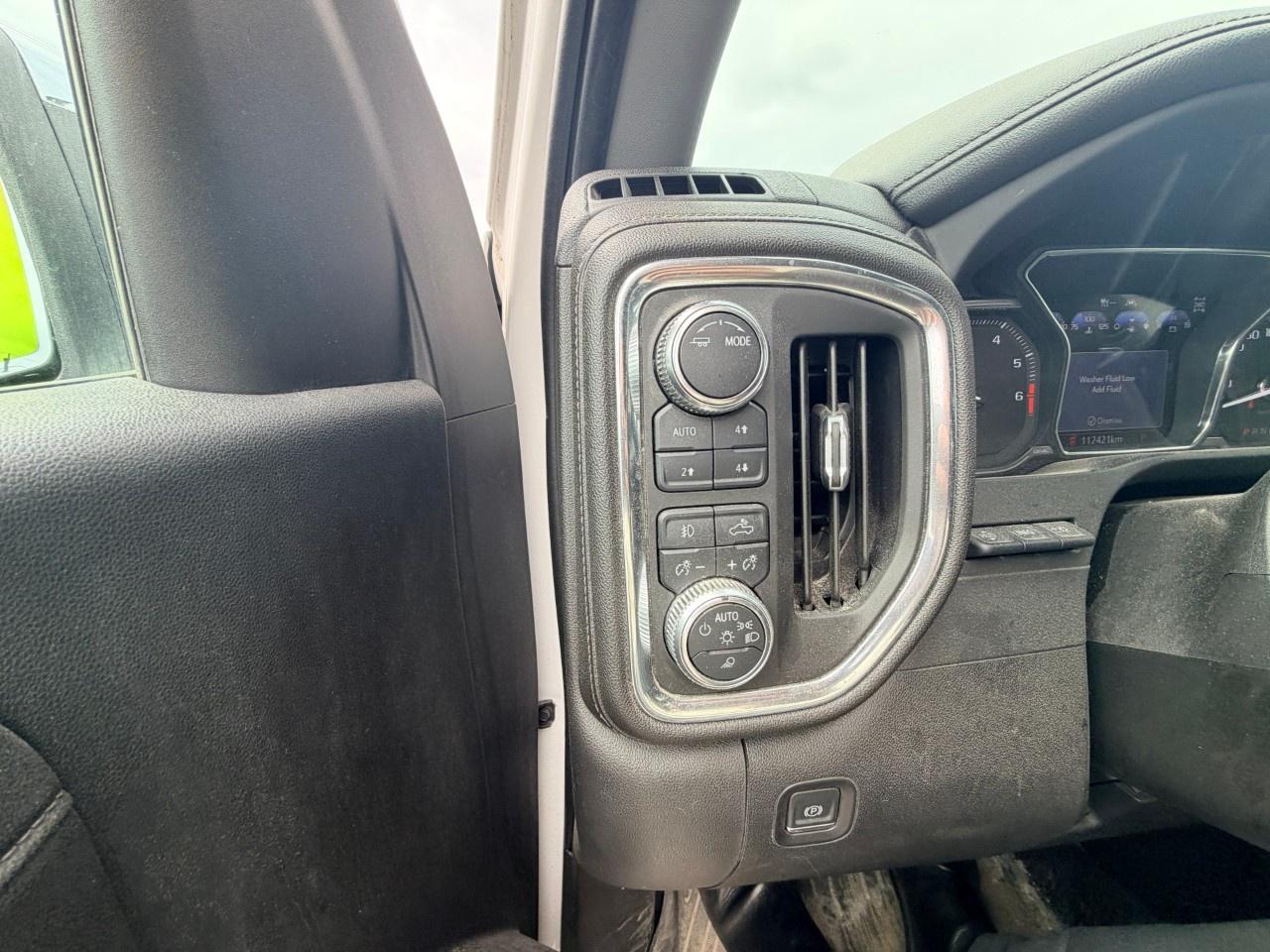 2021 GMC Sierra 1500 Crew Cab Short Box 4-Wheel Drive Denali Photo