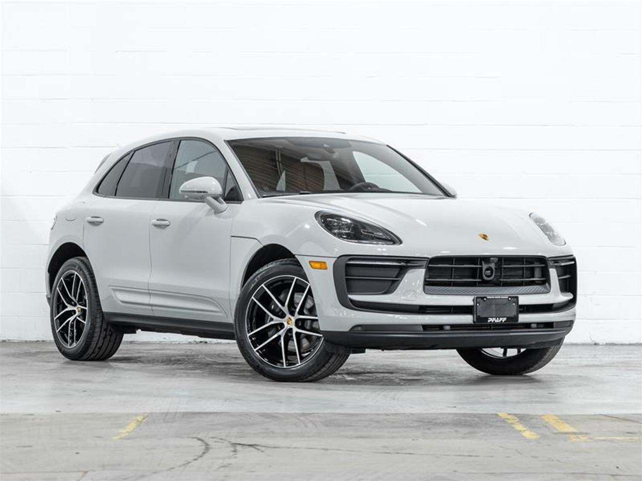 2026 Porsche Macan  Photo
