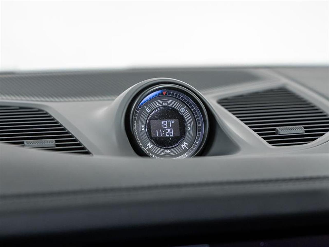 2026 Porsche Cayenne  Photo