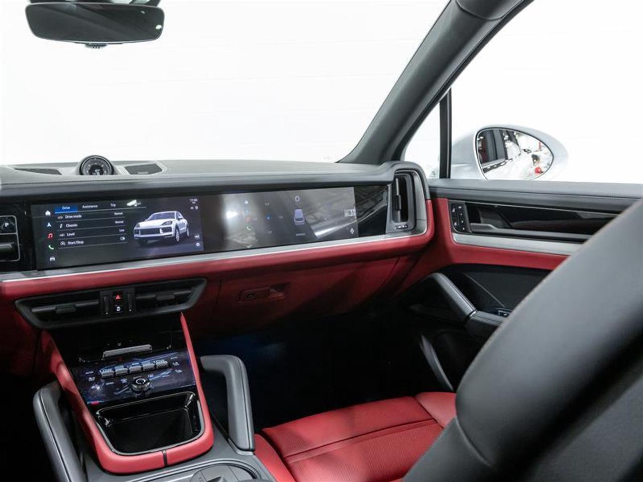 2026 Porsche Cayenne  Photo