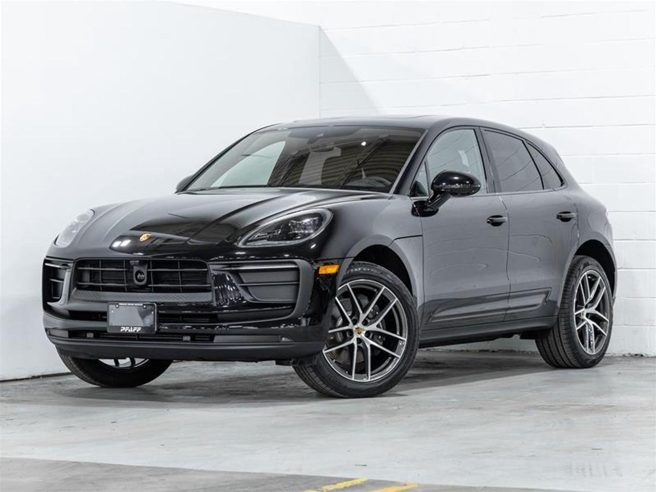 2026 Porsche Macan  Photo