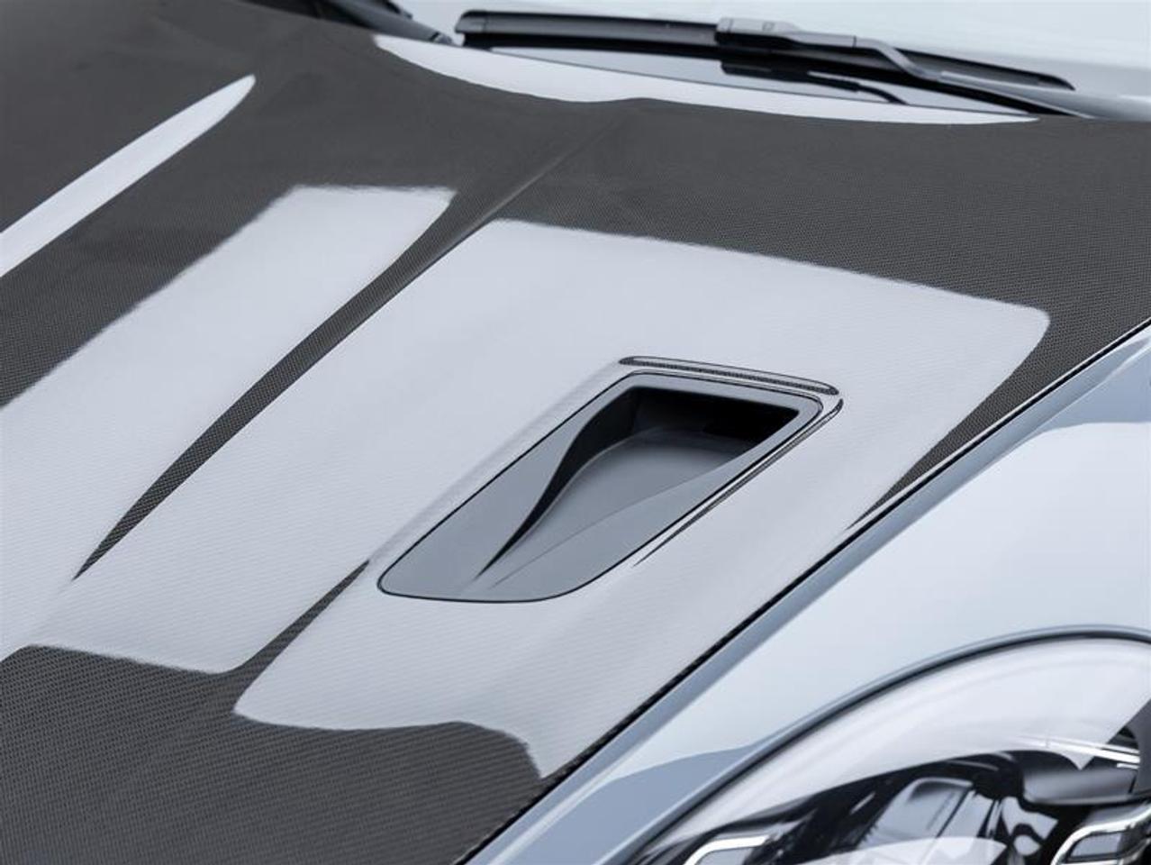 2023 Porsche 718 Cayman  Photo3