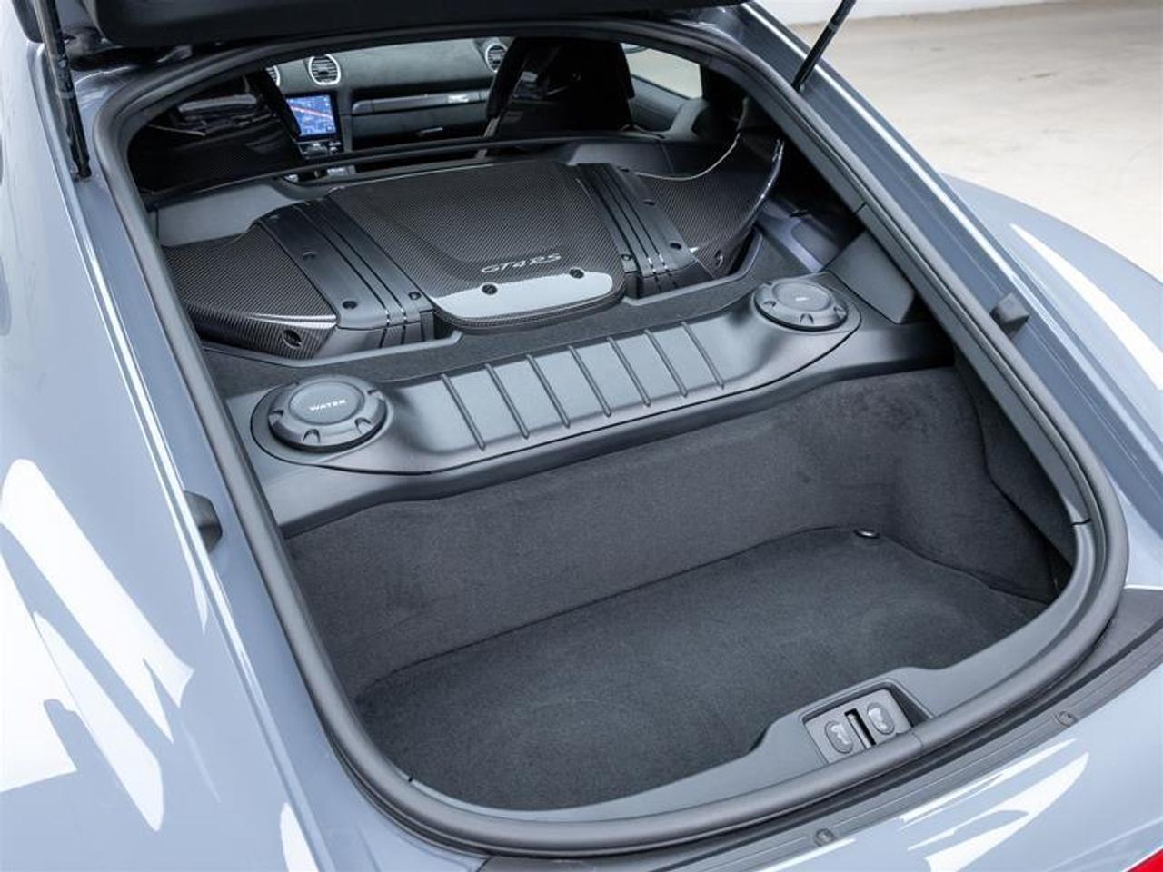 2023 Porsche 718 Cayman  Photo