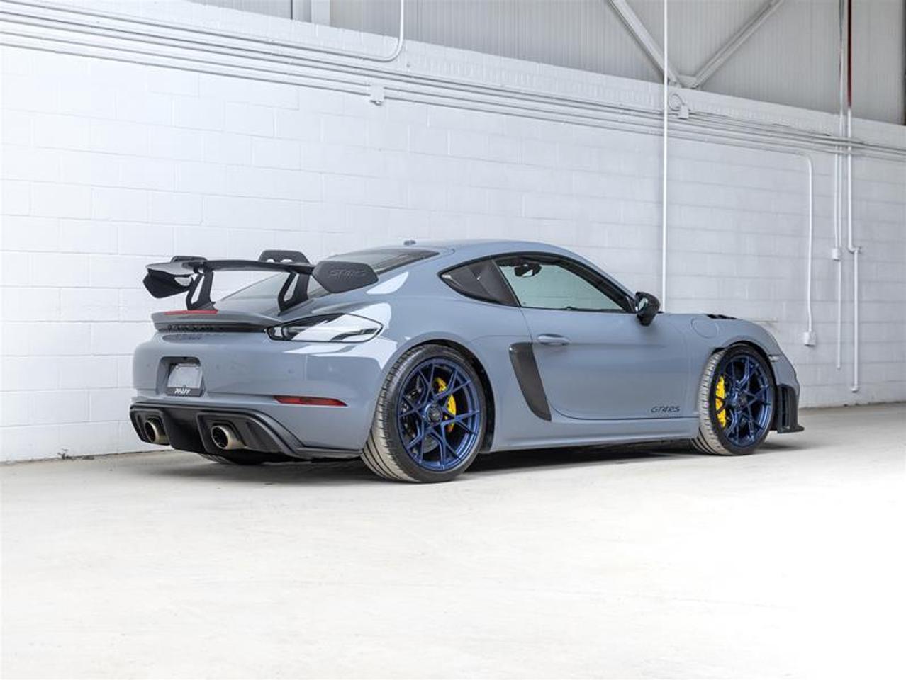 2023 Porsche 718 Cayman  Photo