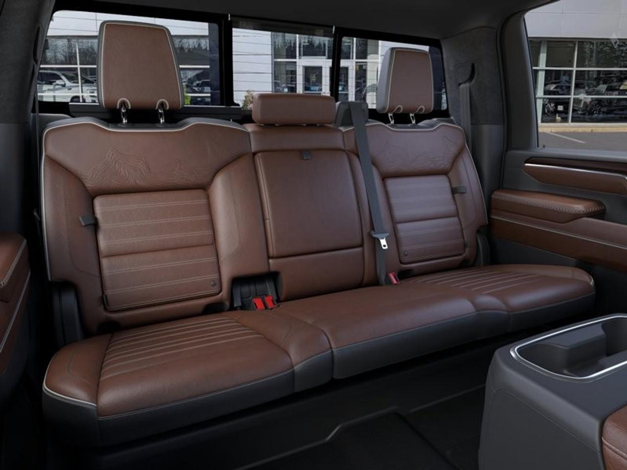 2026 GMC SIERRA 2500HD Crew Cab Standard Box 4-Wheel Drive Denali Ultimate Photo