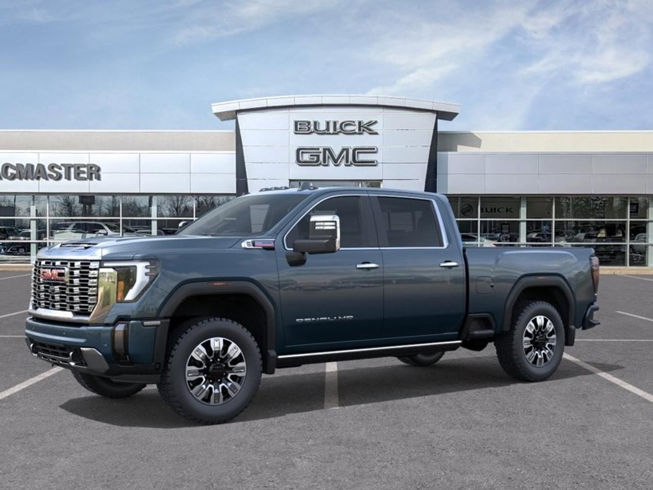 2026 GMC SIERRA 2500HD Crew Cab Standard Box 4-Wheel Drive Denali Photo2