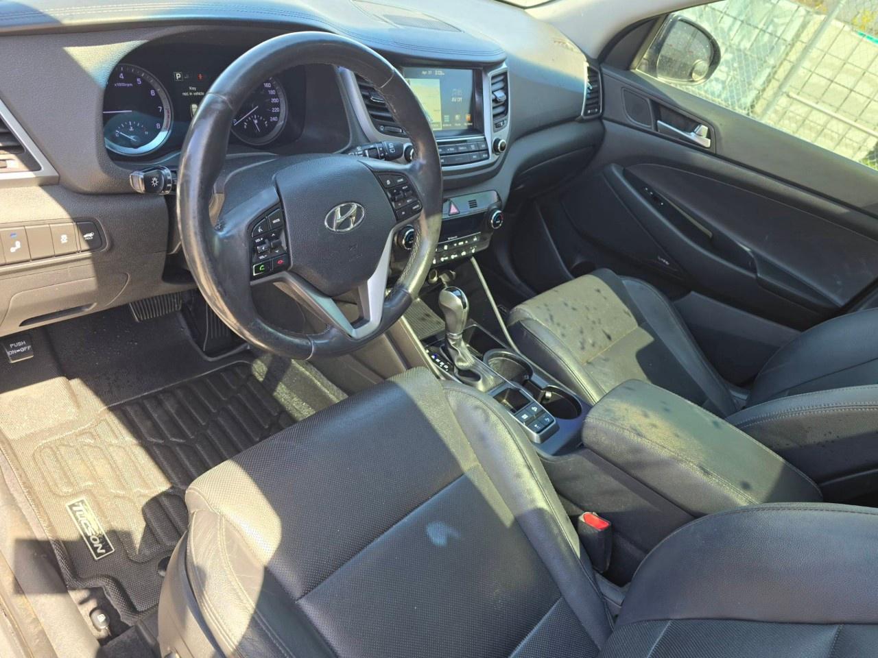 2017 Hyundai Tucson AWD 4DR 1.6L LIMITED Photo