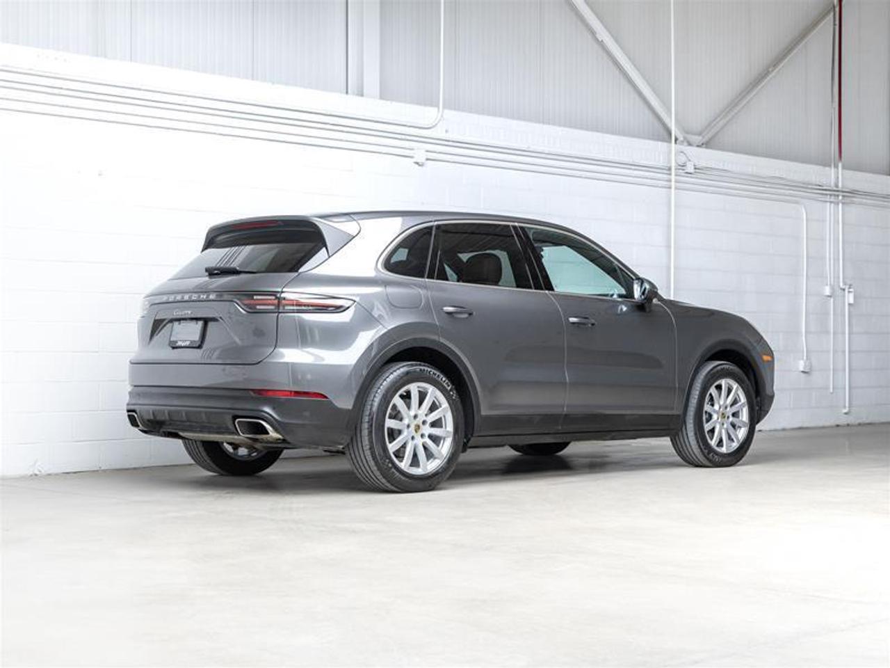 2021 Porsche Cayenne  Photo
