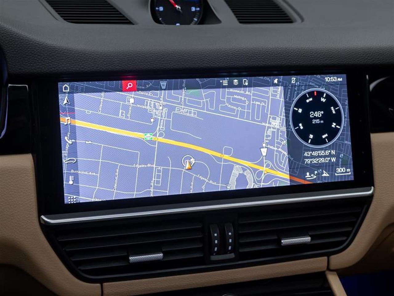 2021 Porsche Cayenne  Photo