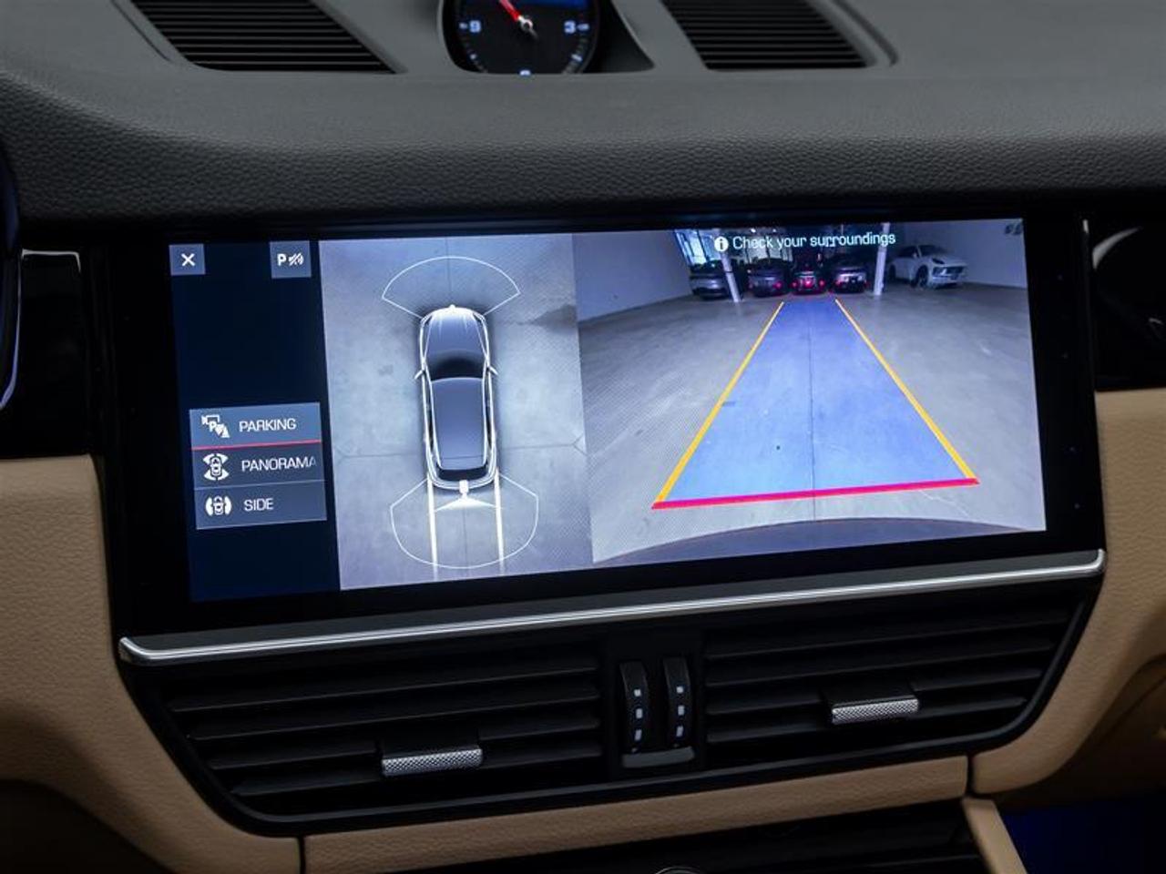 2021 Porsche Cayenne  Photo