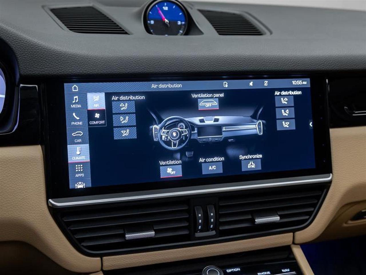 2021 Porsche Cayenne  Photo