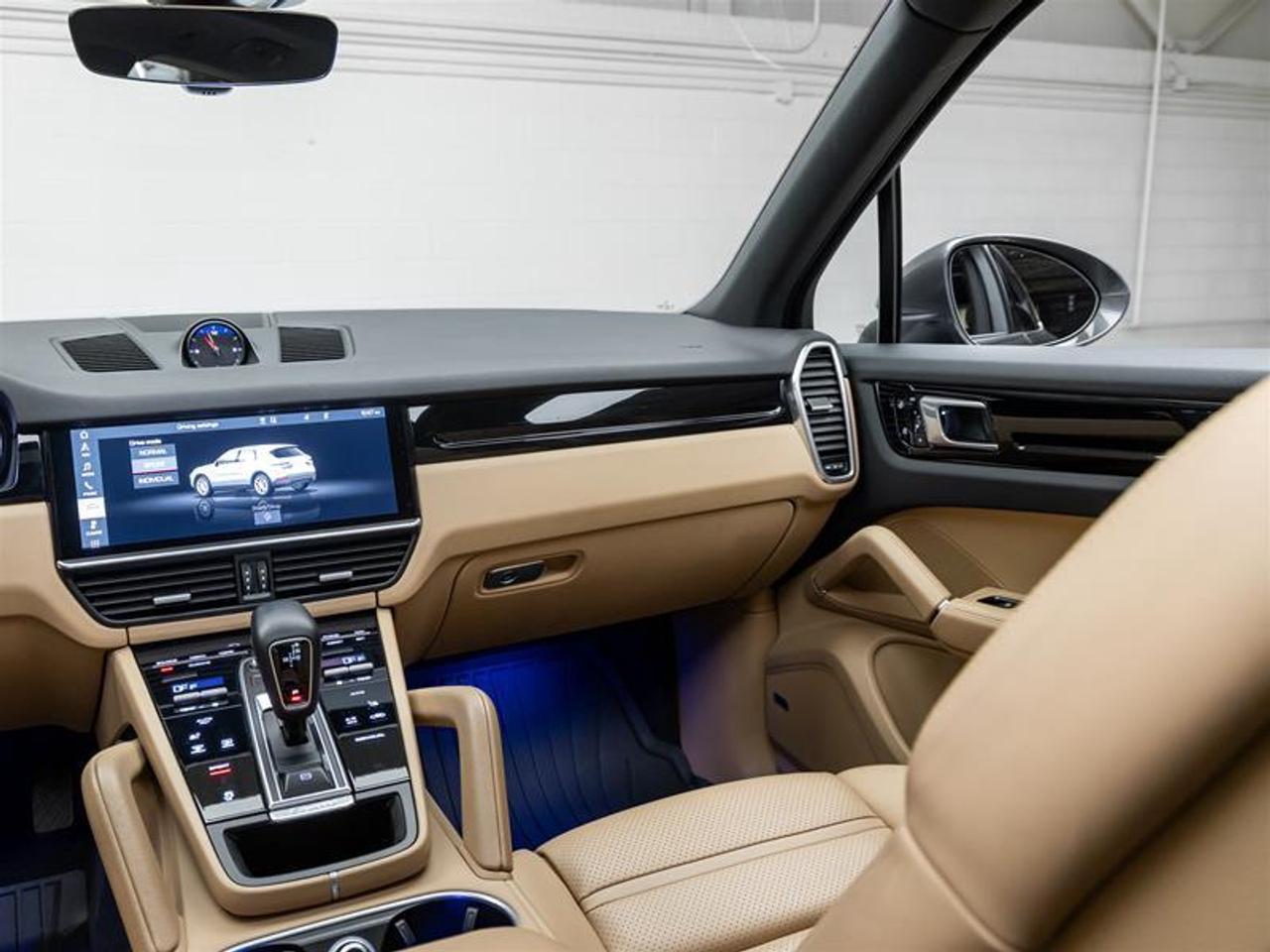 2021 Porsche Cayenne  Photo