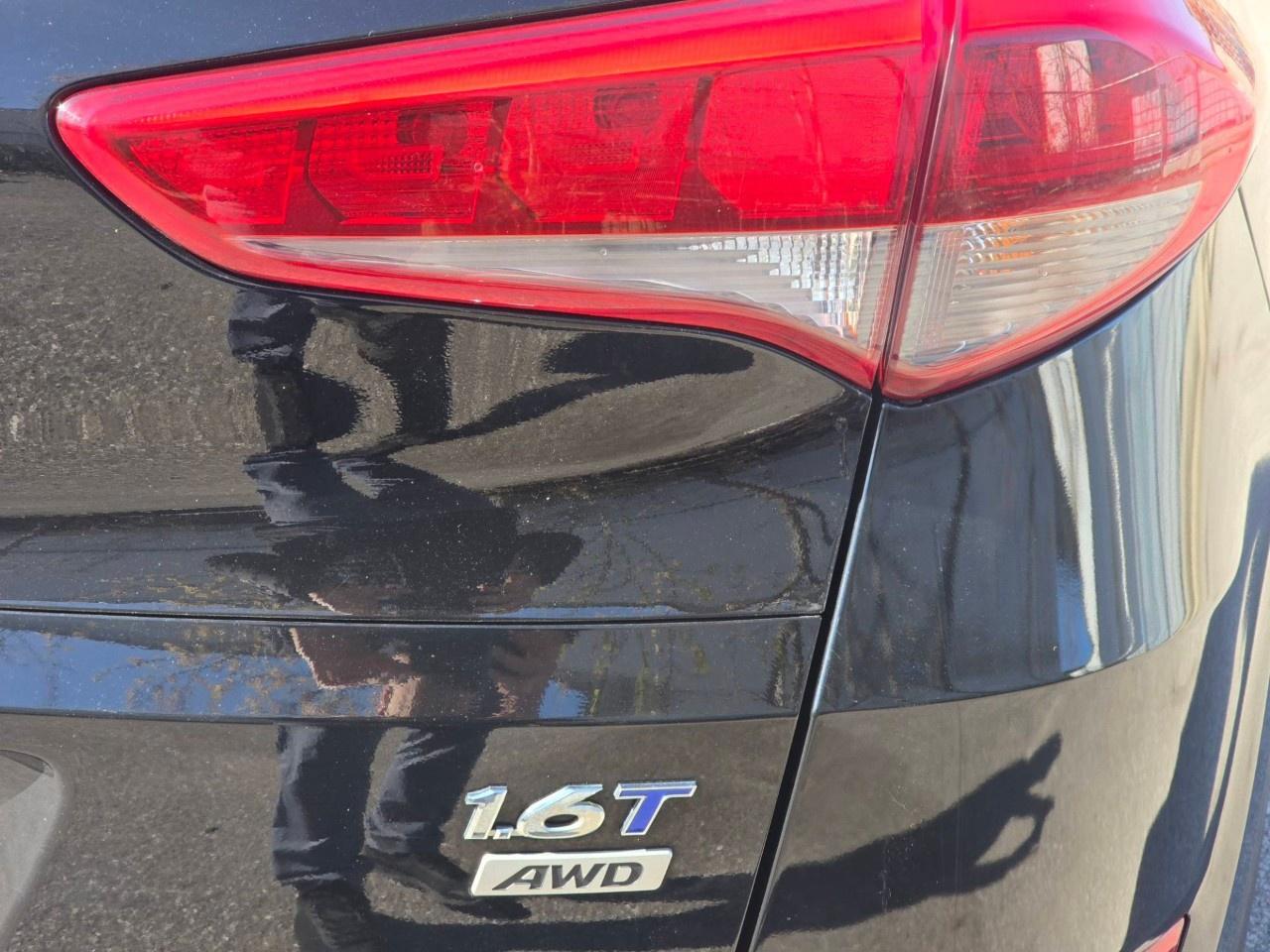 2018 Hyundai Tucson 1.6T Noir AWD Photo