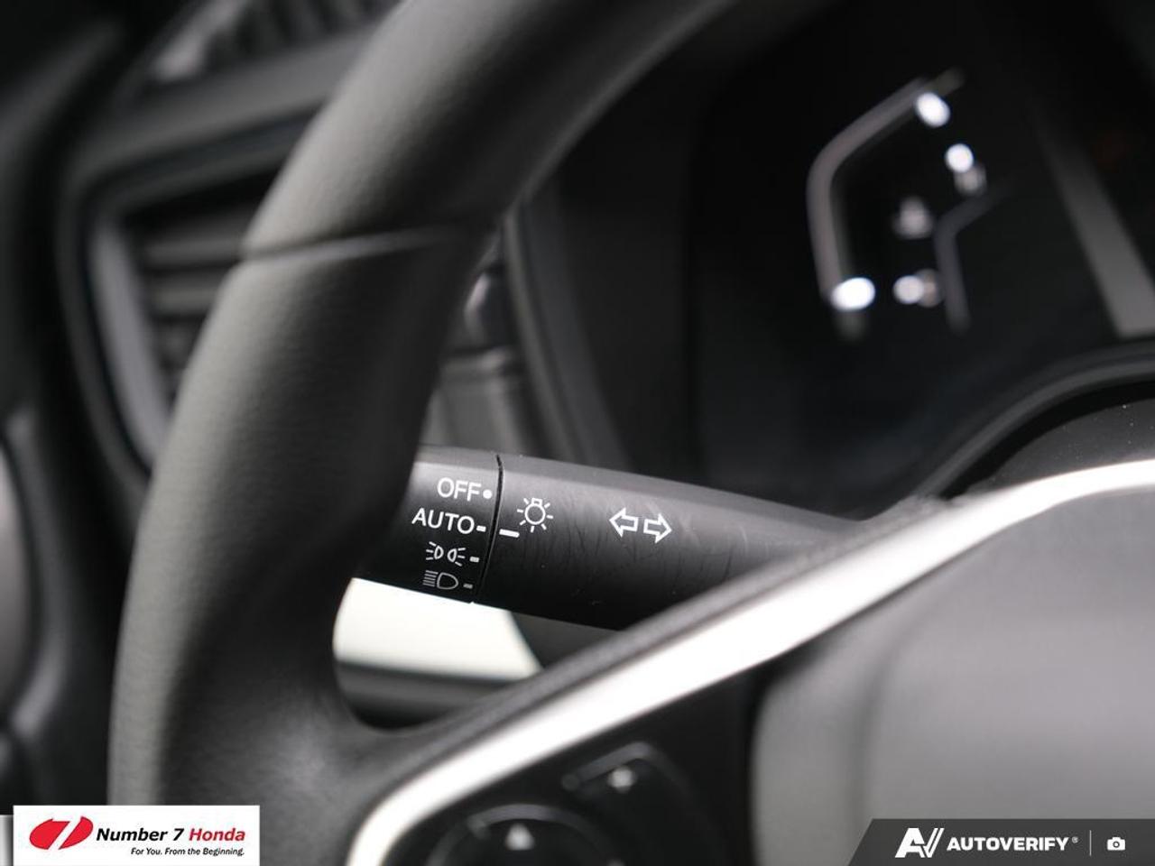 2021 Honda CR-V LX *NO REPROTED ACCIDENTS* Photo