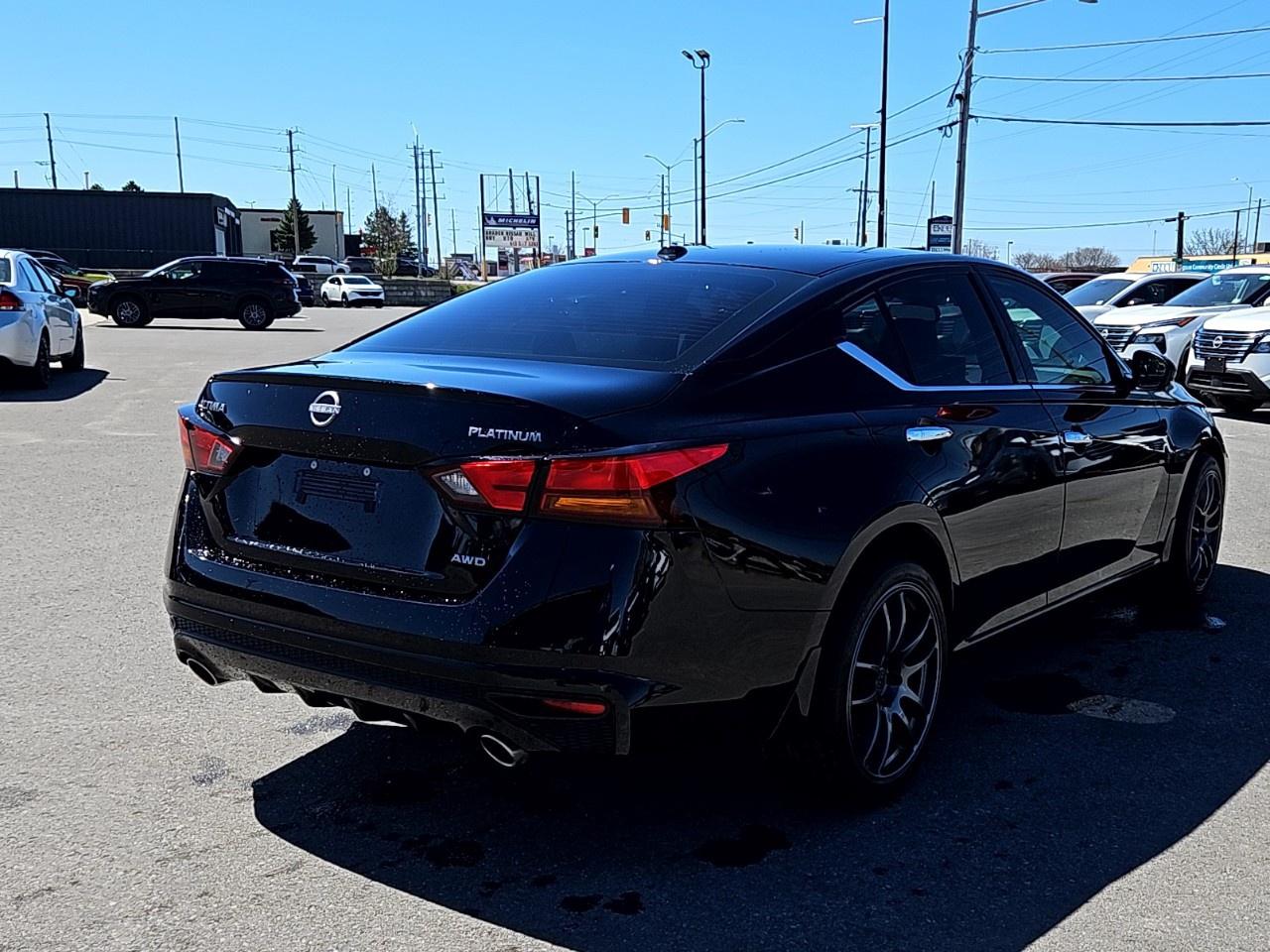 2024 Nissan Altima PLATINUM AWD Photo