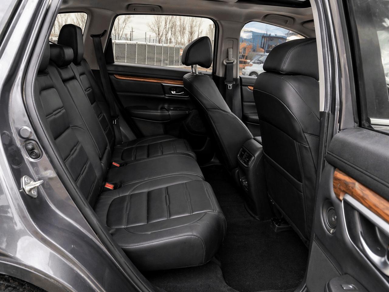 2019 Honda CR-V Touring AWD Photo