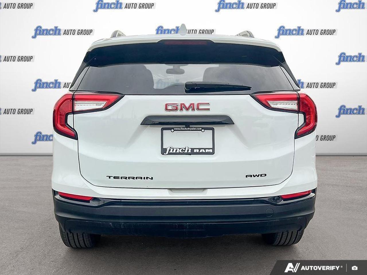 2024 GMC Terrain SLE 4dr All-Wheel Drive Photo4