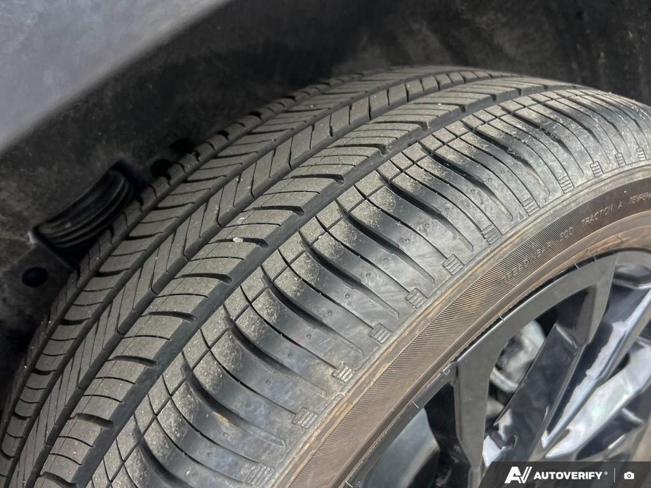 2024 GMC Terrain SLE 4dr All-Wheel Drive Photo