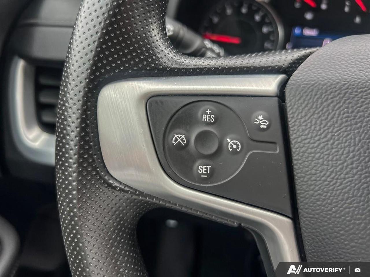 2024 GMC Terrain SLE 4dr All-Wheel Drive Photo