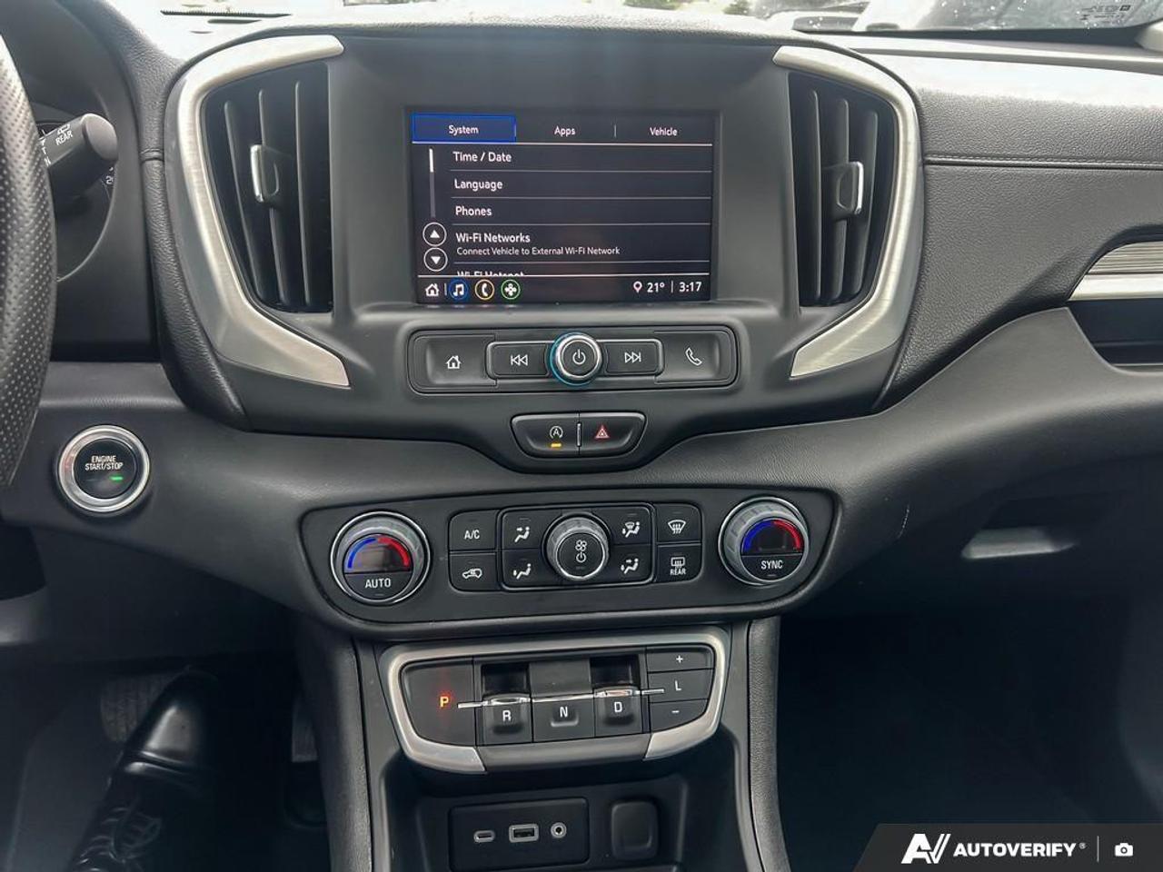 2024 GMC Terrain SLE 4dr All-Wheel Drive Photo