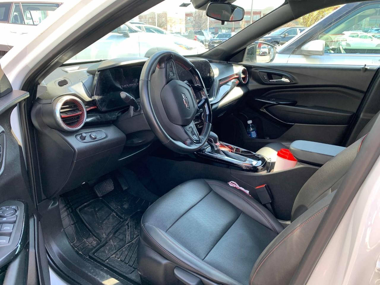 2025 Chevrolet Trax 2RS 4dr Front-Wheel Drive Photo