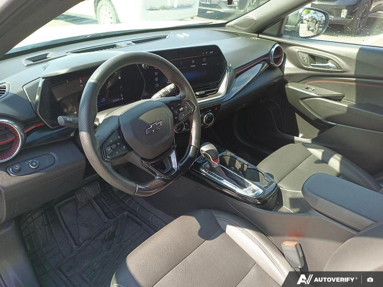2025 Chevrolet Trax 2RS 4dr Front-Wheel Drive Photo