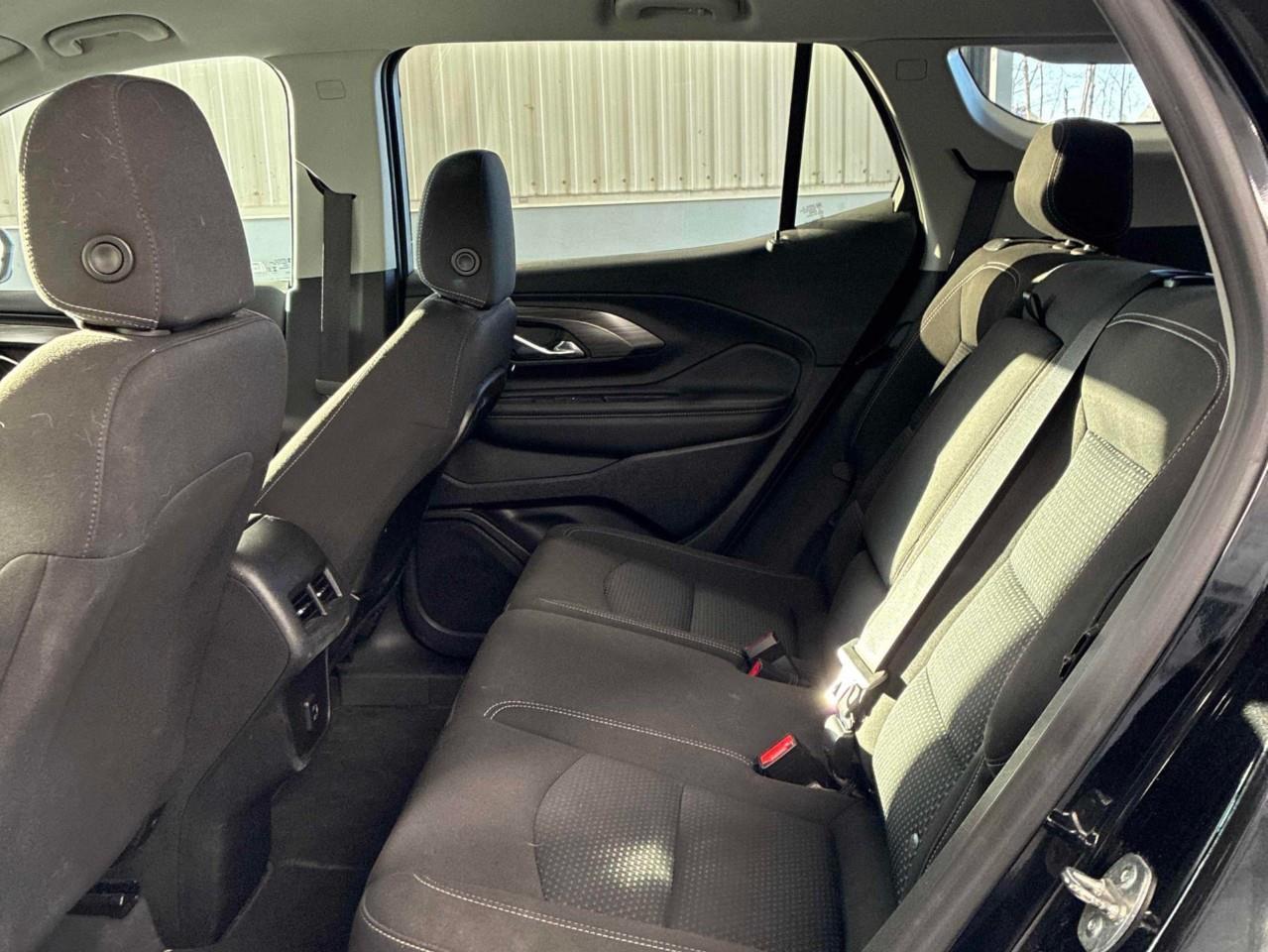 2024 GMC Terrain SLE 4dr All-Wheel Drive Photo