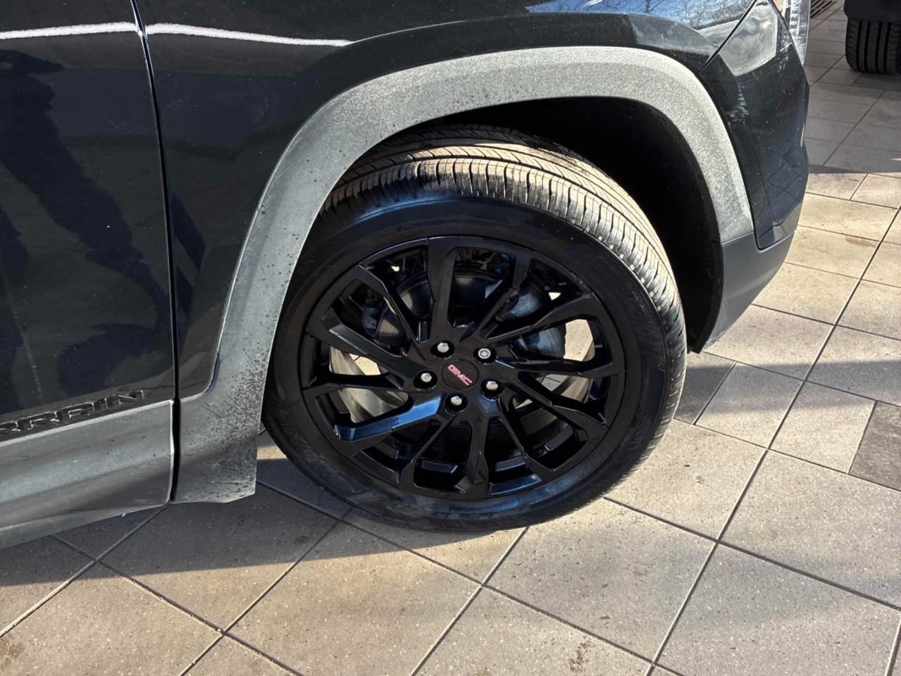 2024 GMC Terrain SLE 4dr All-Wheel Drive Photo