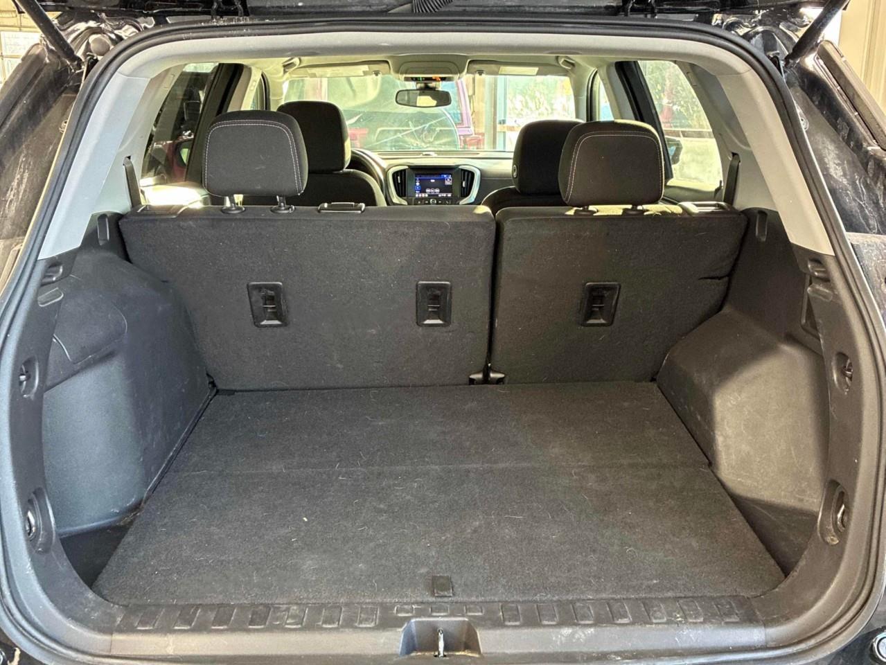 2024 GMC Terrain SLE 4dr All-Wheel Drive Photo