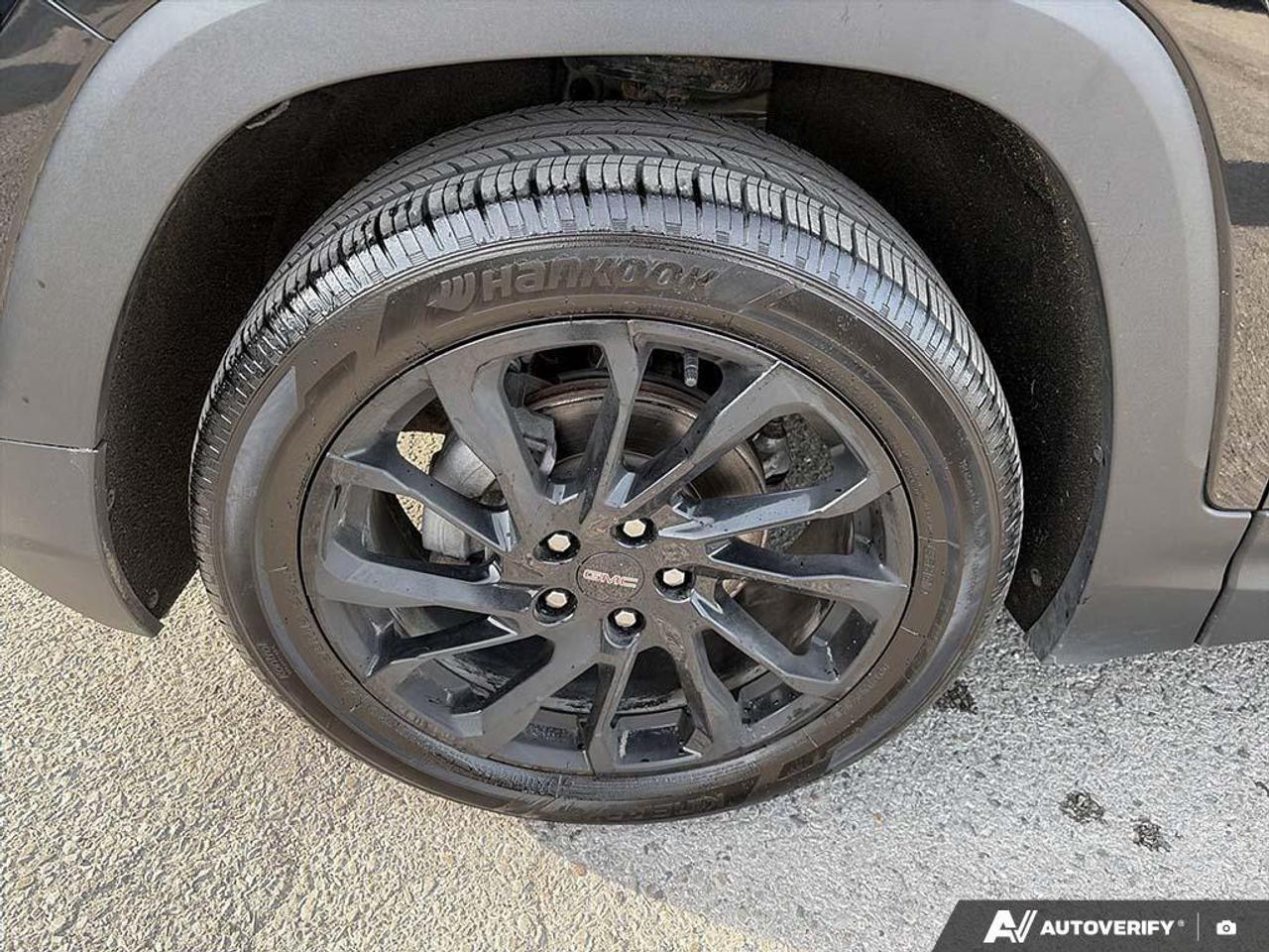 2024 GMC Terrain SLE 4dr All-Wheel Drive Photo