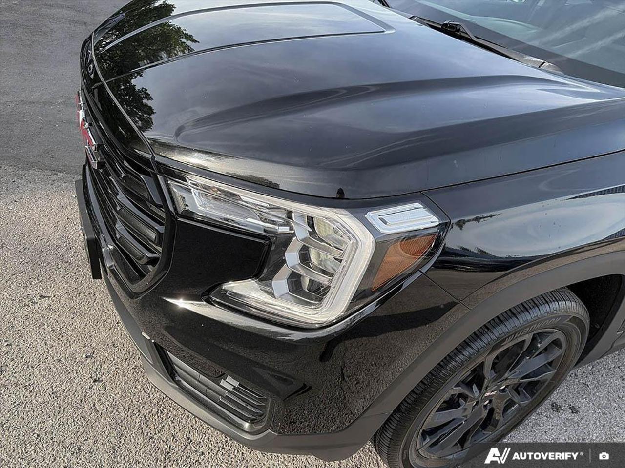 2024 GMC Terrain SLE 4dr All-Wheel Drive Photo