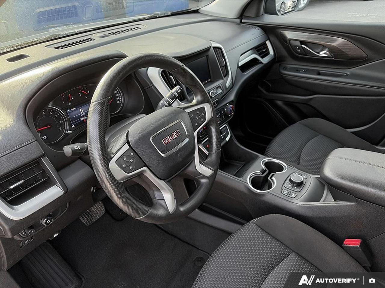 2024 GMC Terrain SLE 4dr All-Wheel Drive Photo