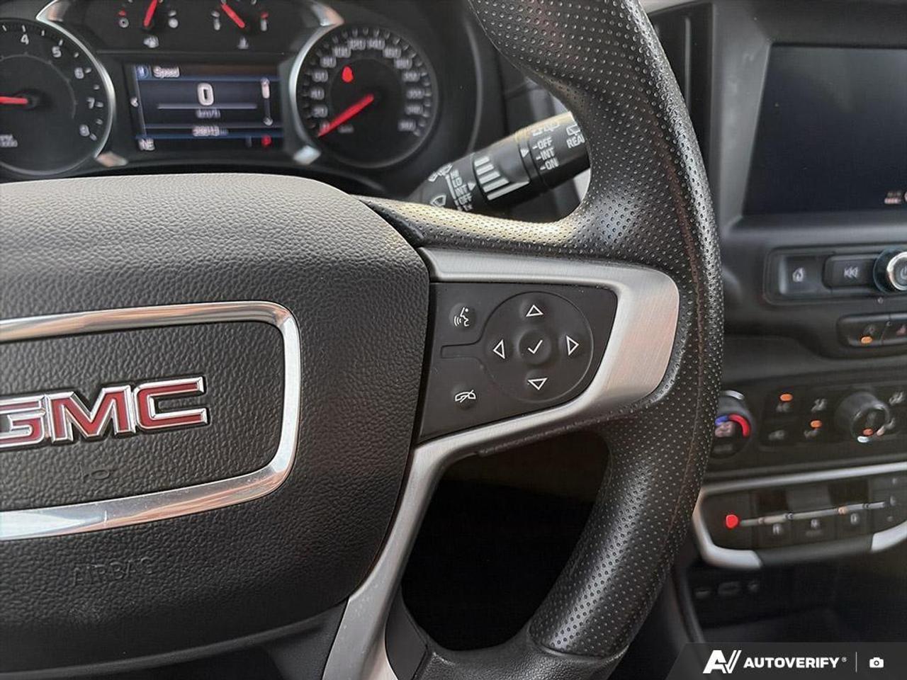 2024 GMC Terrain SLE 4dr All-Wheel Drive Photo