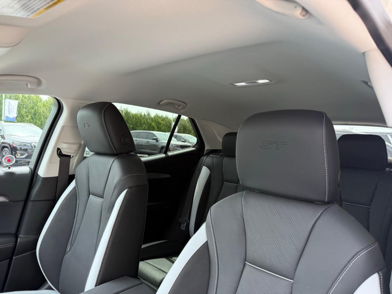 2026 Buick Envision Sport Touring 4dr All-Wheel Drive Photo