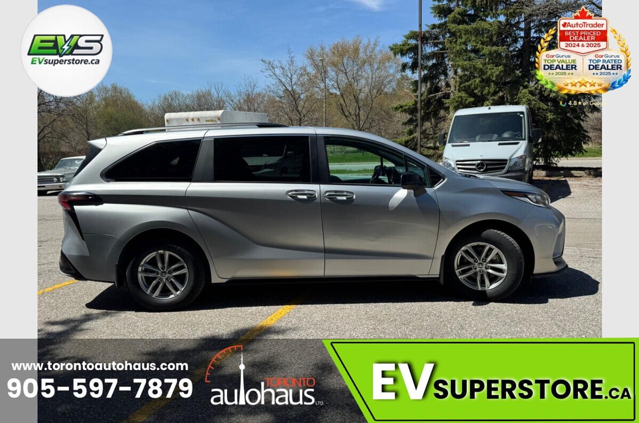 2024 Toyota Sienna XSE/AWD/TECH PKG/NO ACCIDENTS/DVD Photo