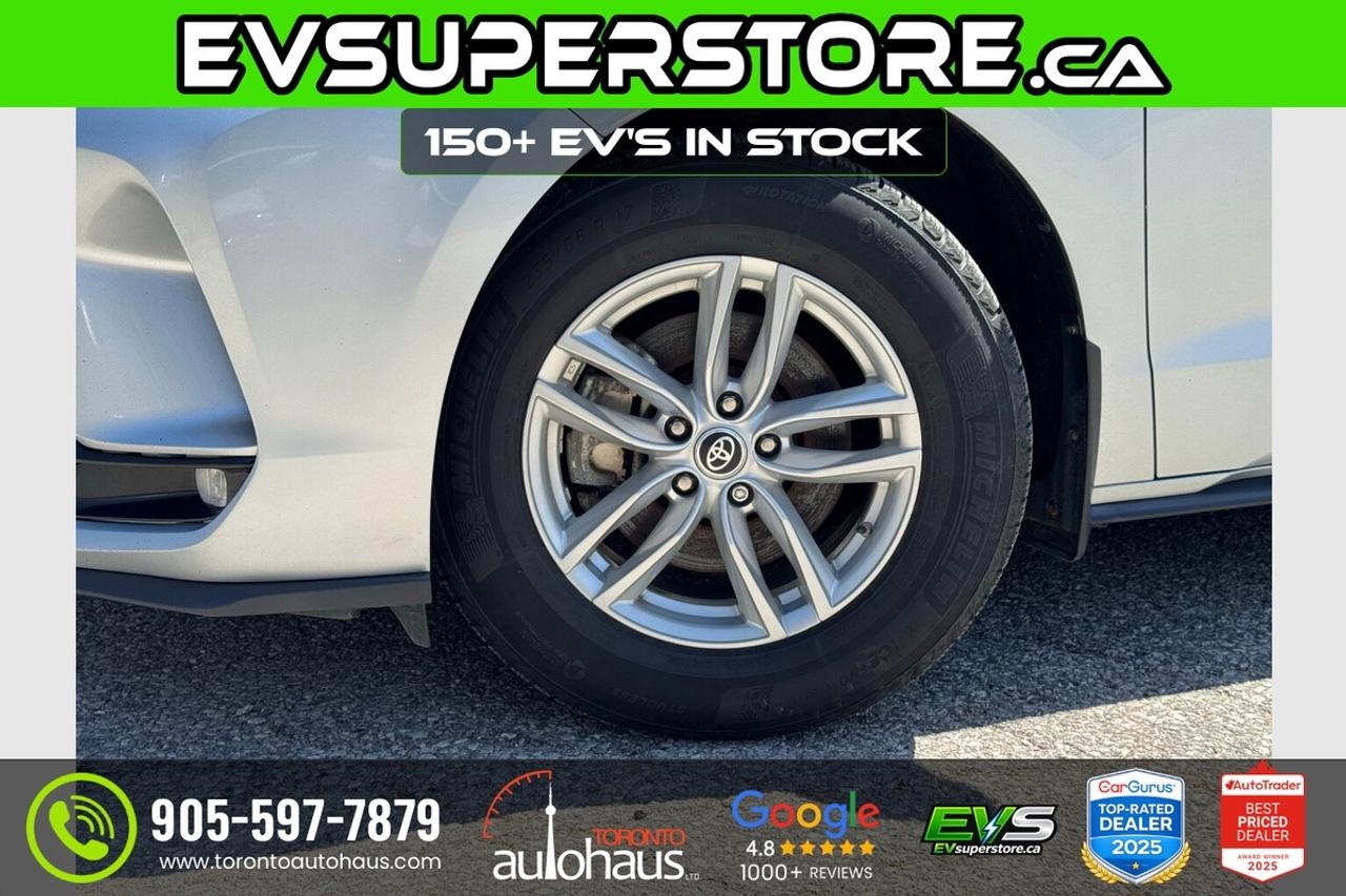 2024 Toyota Sienna XSE/AWD/TECH PKG/NO ACCIDENTS/DVD Photo