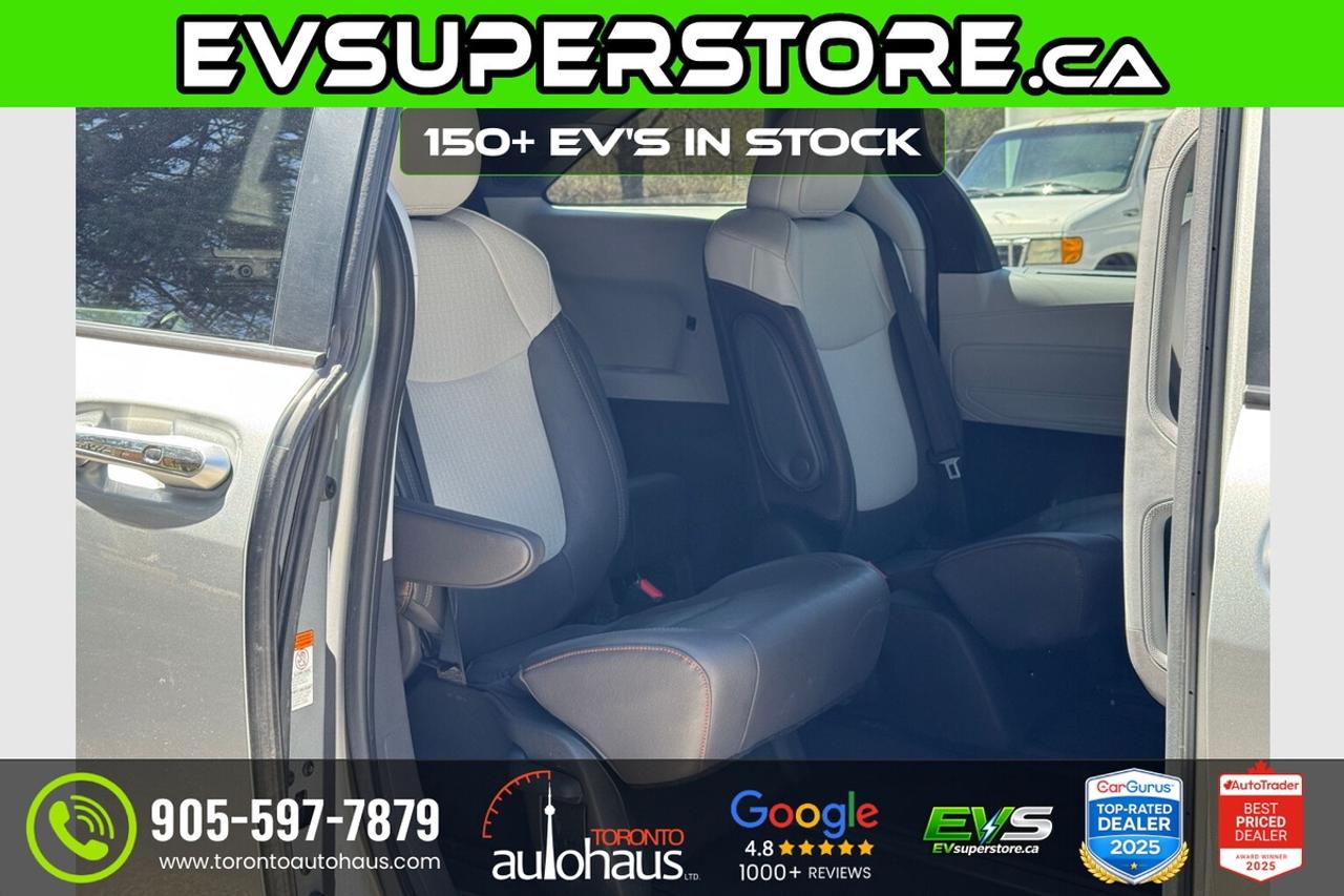 2024 Toyota Sienna XSE/AWD/TECH PKG/NO ACCIDENTS/DVD Photo