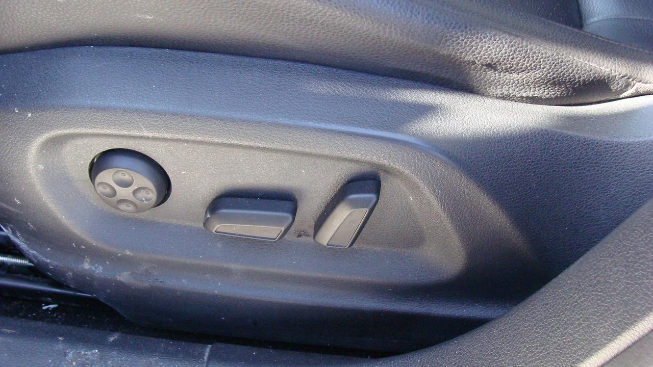 2017 Volkswagen Tiguan 4MOTION 4dr Wolfsburg Edition*NEW PRICE!*PANORAMIC Photo