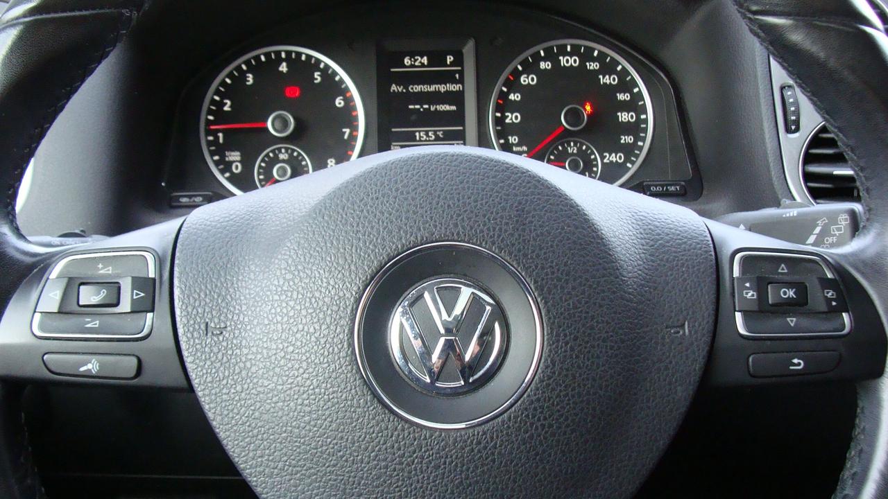 2017 Volkswagen Tiguan 4MOTION 4dr Wolfsburg Edition*NEW PRICE!*PANORAMIC Photo