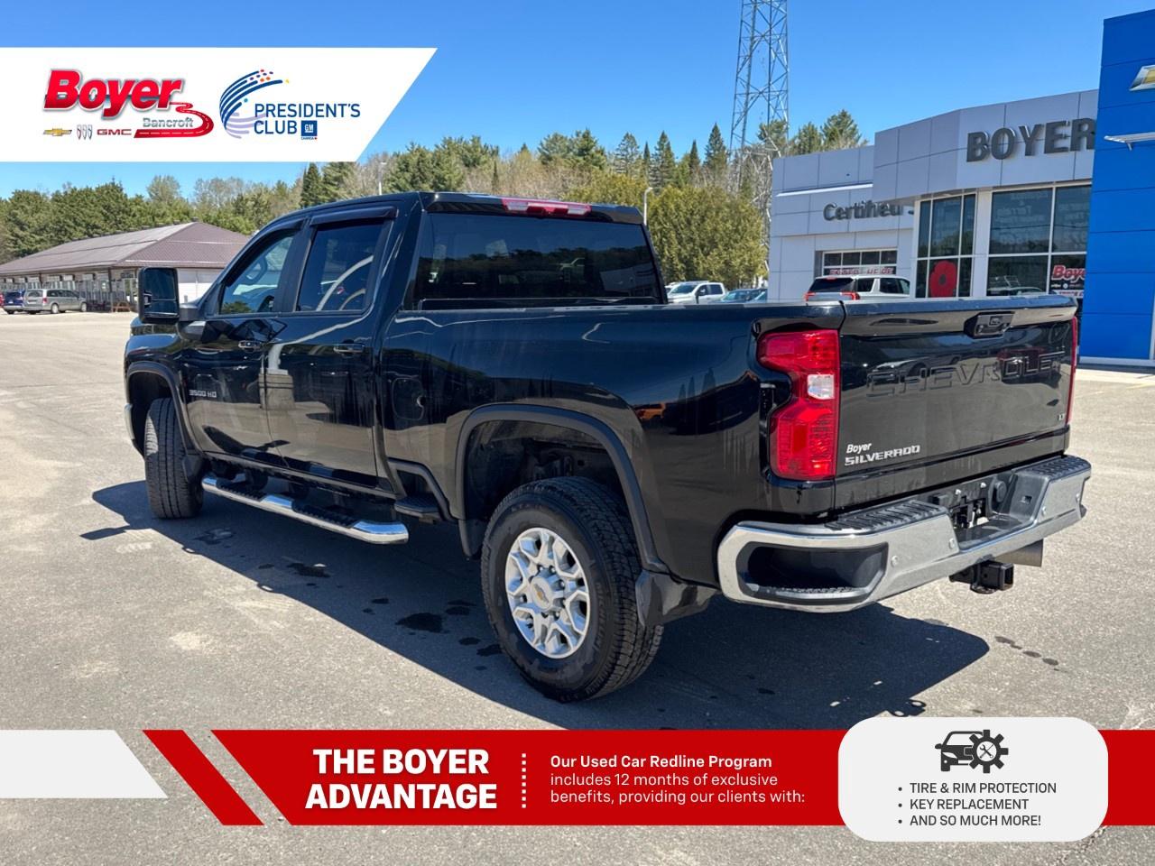 2024 Chevrolet Silverado 3500HD 4WD Crew Cab Standard Box LT Photo