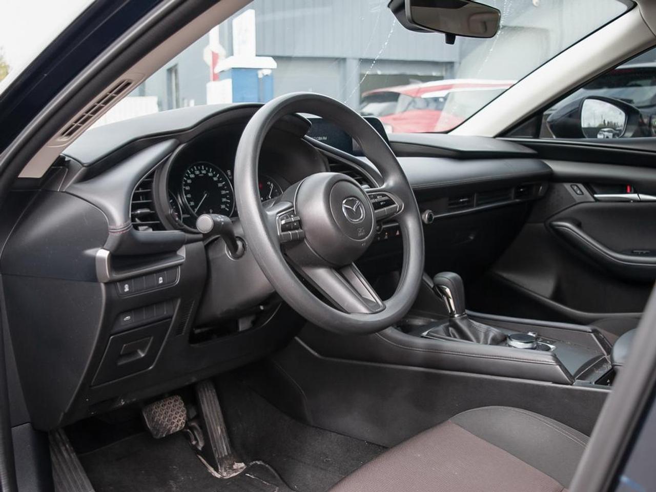 2023 Mazda 3 GX (A6) 4dr Front-Wheel Drive Sedan Photo