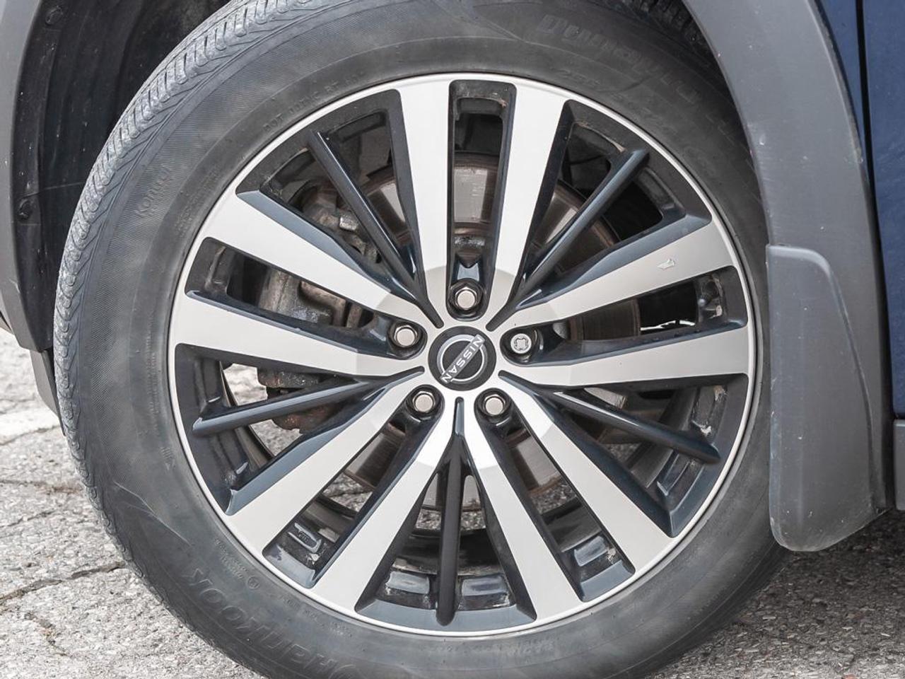 2023 Nissan Pathfinder Platinum 4dr 4x4 Photo