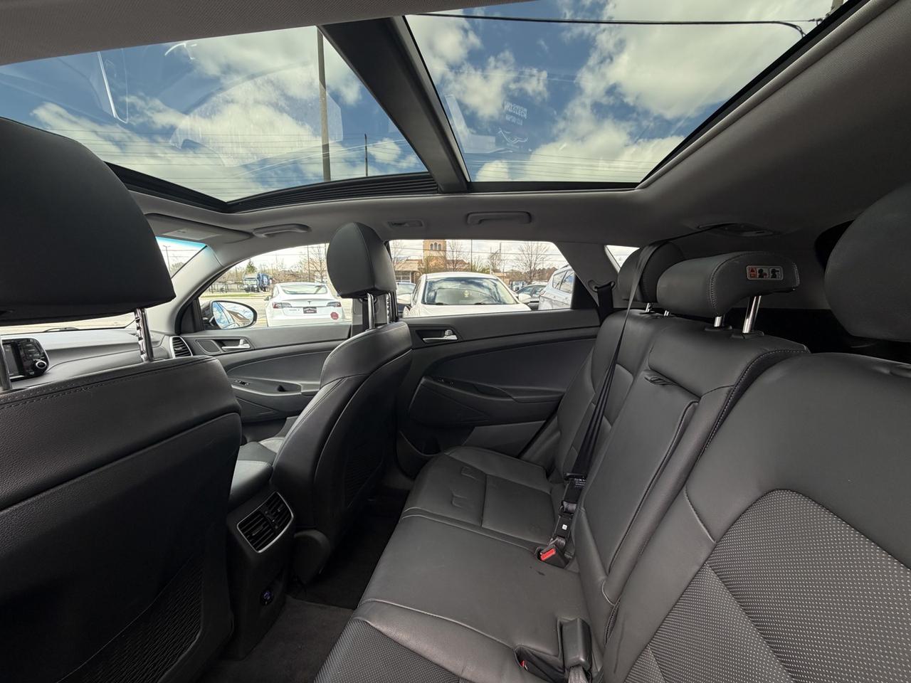 2020 Hyundai Tucson Luxury AWD   Pano Roof   Leather   Drive Assist Photo