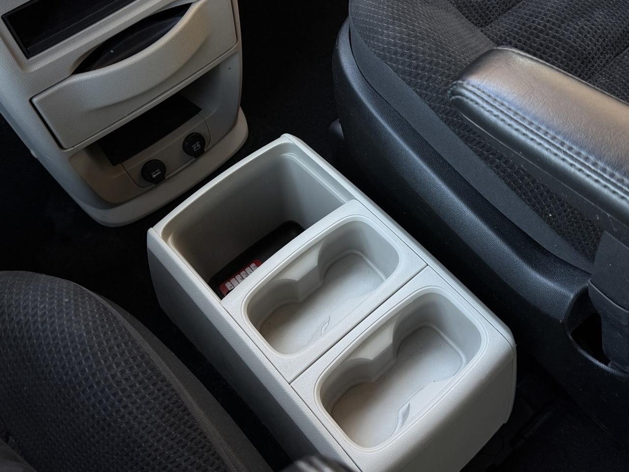 2019 Dodge Grand Caravan SXT   Stow n Go   7 Pass   Reverse Cam Photo