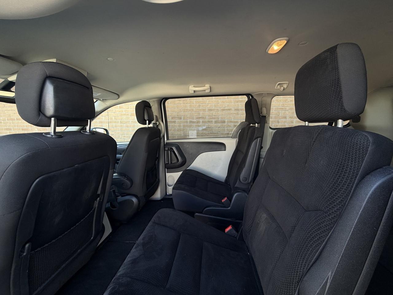 2019 Dodge Grand Caravan SXT   Stow n Go   7 Pass   Reverse Cam Photo