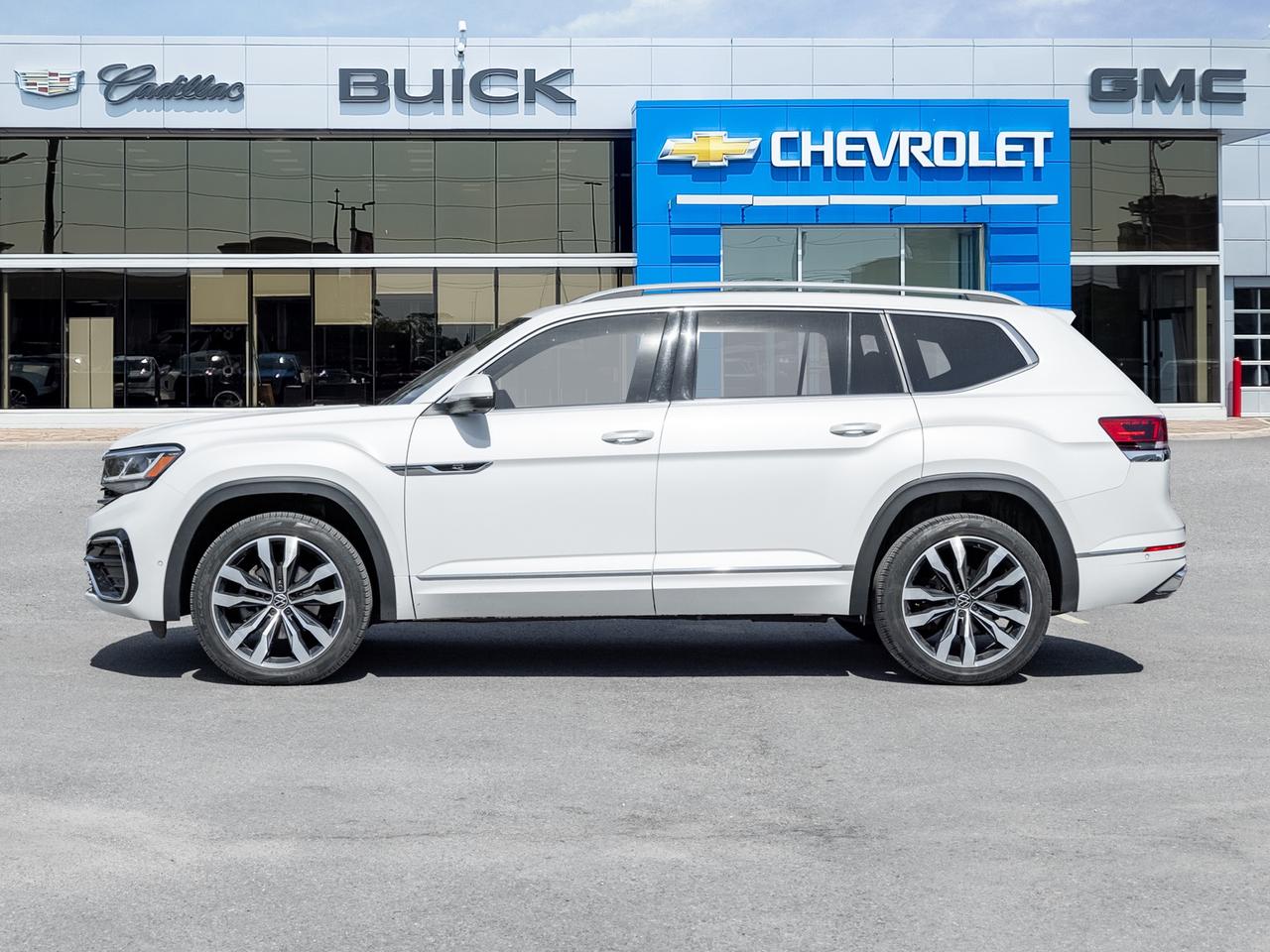 2022 Volkswagen Atlas Execline   7 pass  Panoramic Roof   New Tires! Photo